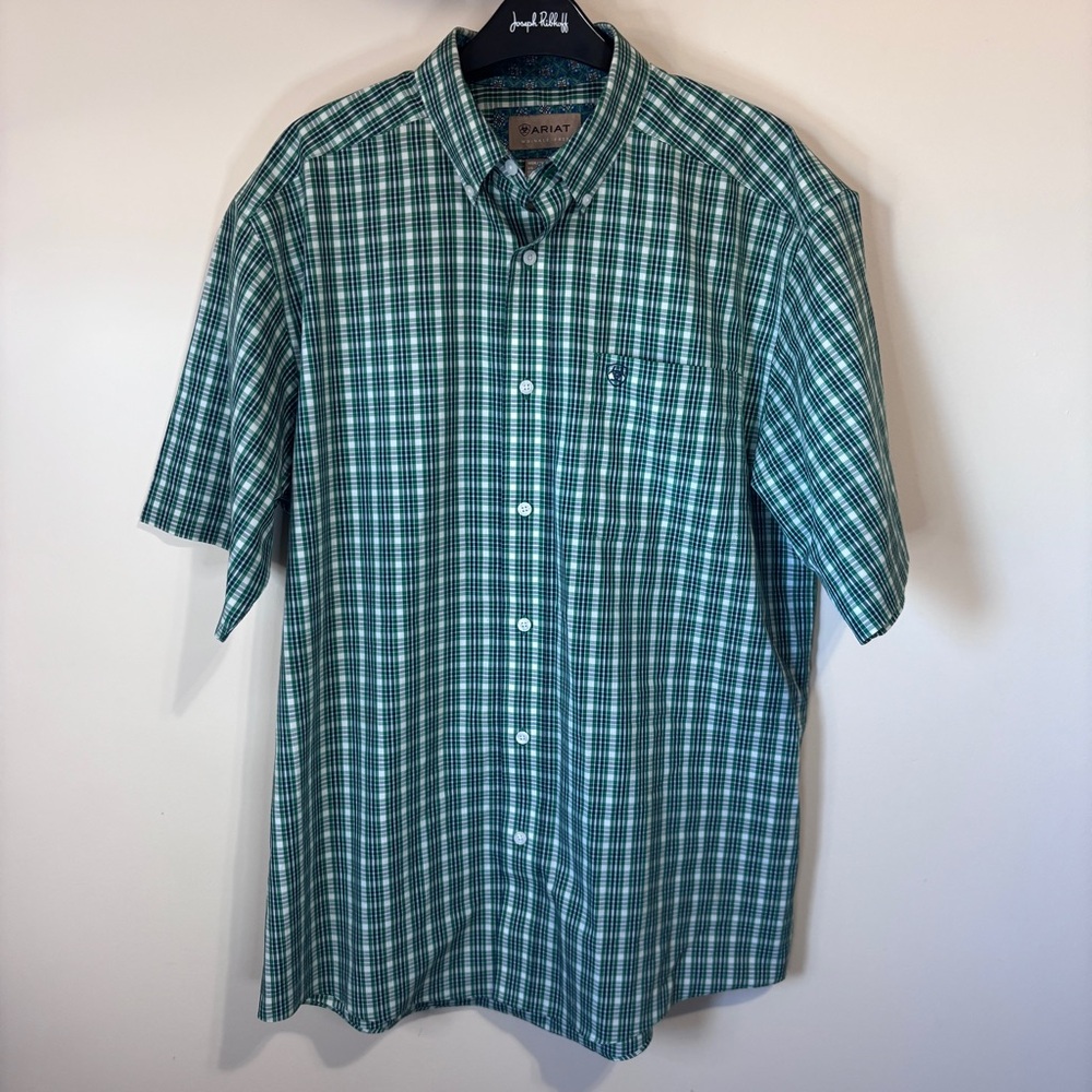 ARIAT MEN'S Wrinkle Free Short Sleeve Shirt Button Down Green Plaid Casual